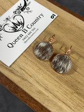 Load image into Gallery viewer, Earrings - Dallas Dangles 01