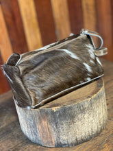 Load image into Gallery viewer, Toiletries Bag - Cowhide 012