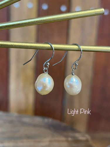 Earrings - Freshwater Pearl - Light Pink